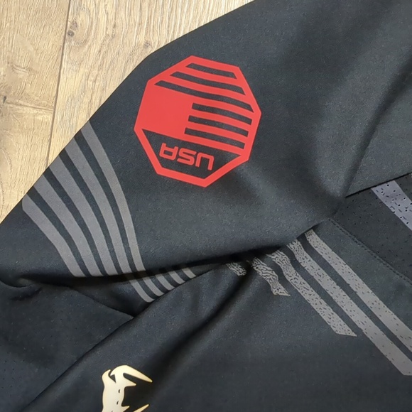 UFC Venum Cripto Full Zip Black (Personalized) Hoodie Men's Size medium - Picture 4 of 12